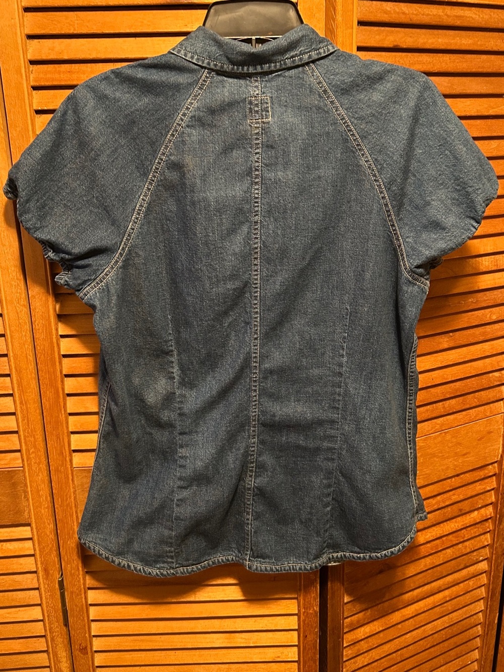 GAP Dark Blue Short Sleeve Denim Button Front Shirt - Picture 2 of 13